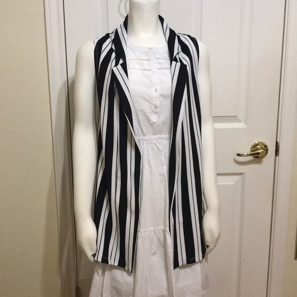 Woman’s long Vest